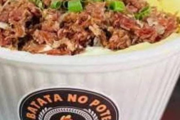 Batata Recheada de calabresa pote 500ML