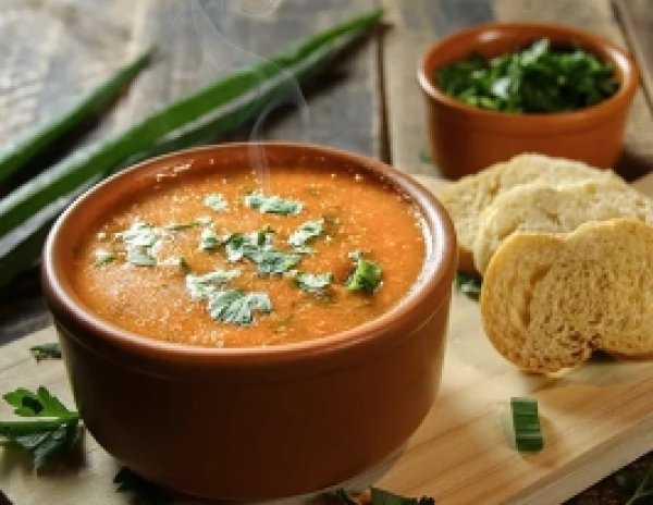 CALDO DE PIRANHA