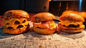 TRIO DE CHEDDAR